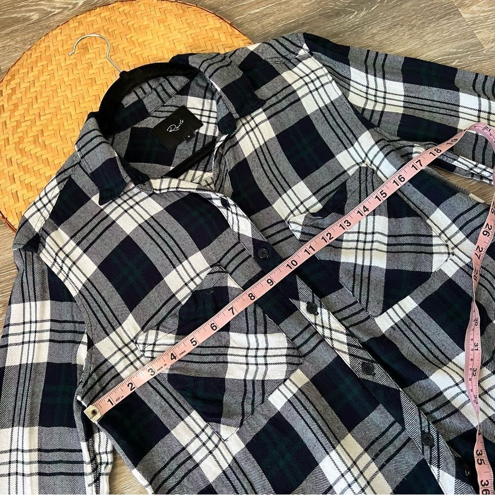 Rails Dylan Shirt in white navy Forrest plaid flannel button down - Picture 5 of 8